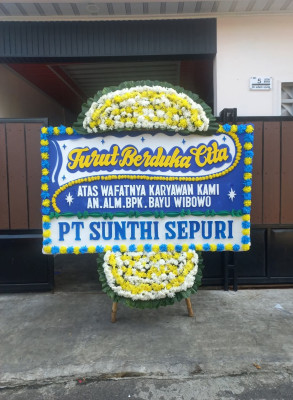 Papan Bunga Duka di Dara